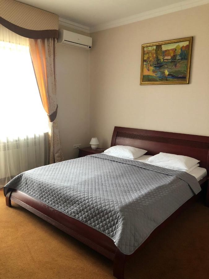 斯利布尼福都格雷酒店 波利亚纳 外观 照片